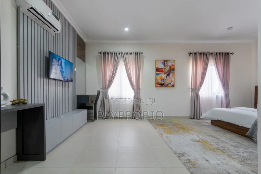 1203dfax - 3 Bedroom Shortlet in Ikate Lekki in Ikate