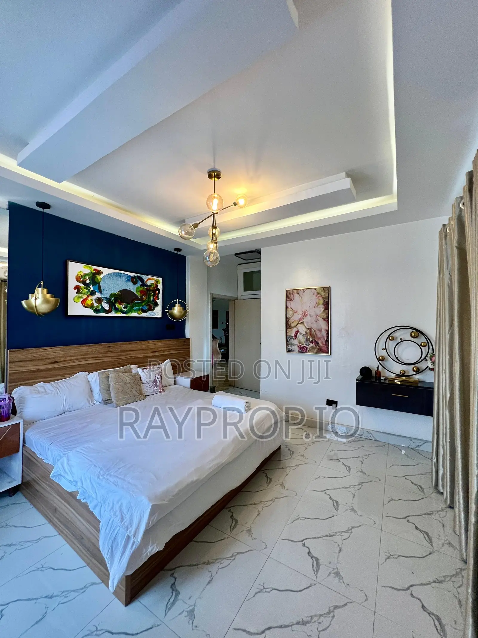1380d7kj - 3 Bedroom Shortlet in Chevron Lekki in Chevron