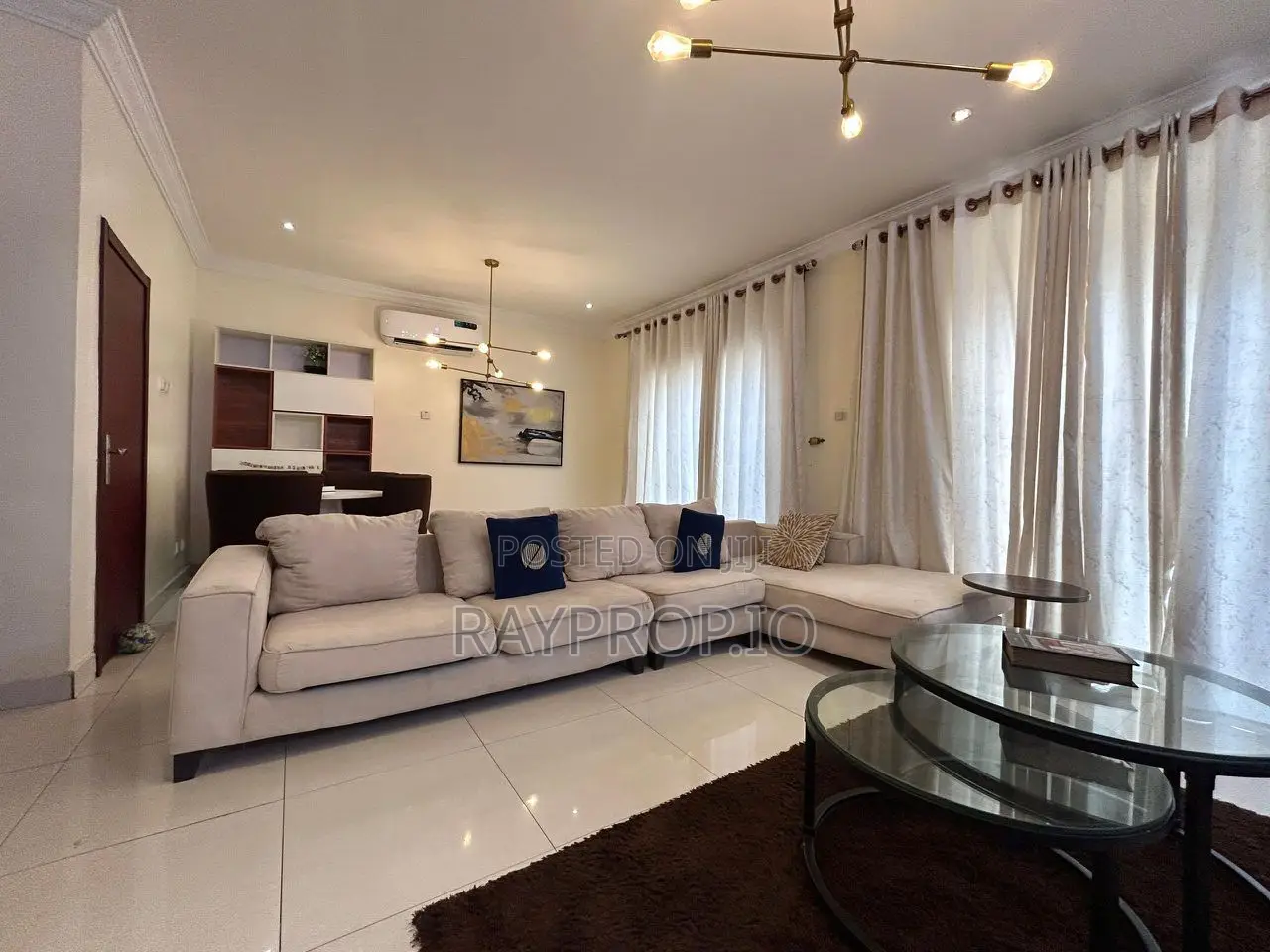 13dc50ih - 2 Bedroom Shortlet in Chevron Lekki in Chevron