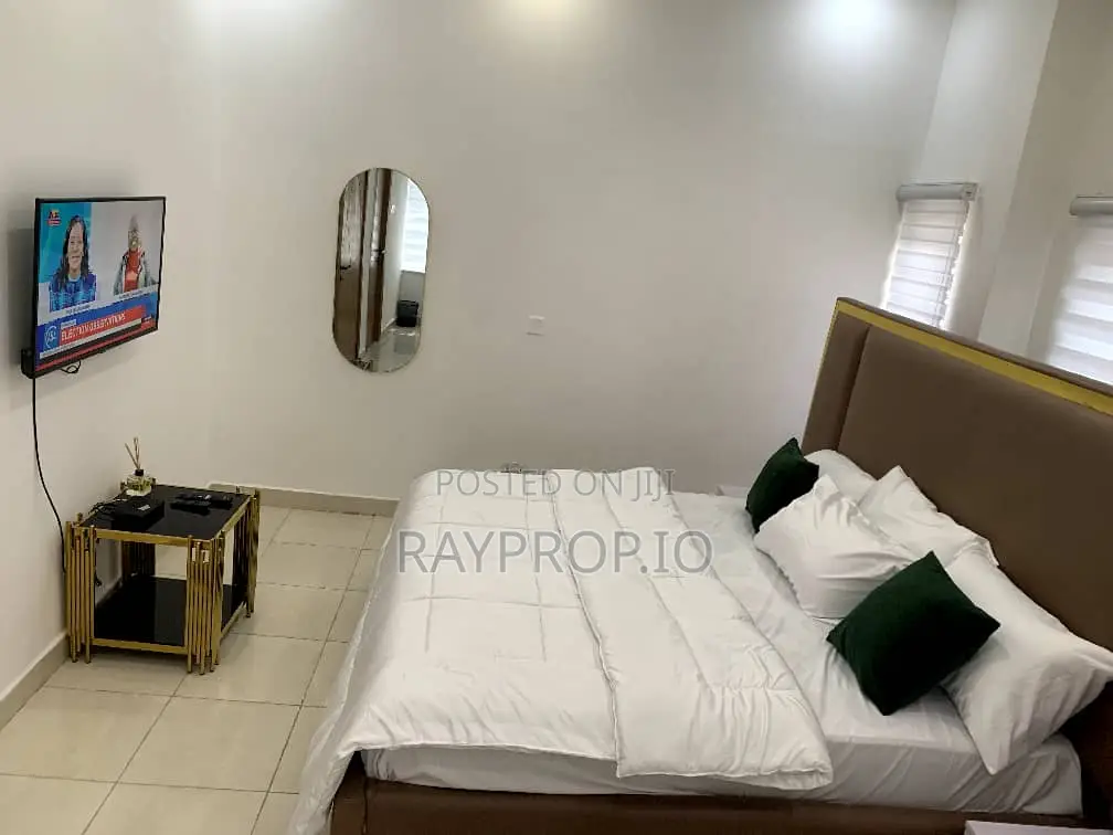 049181rz - 3 Bedroom Shortlet in Allen Ikeja in Allen Avenue