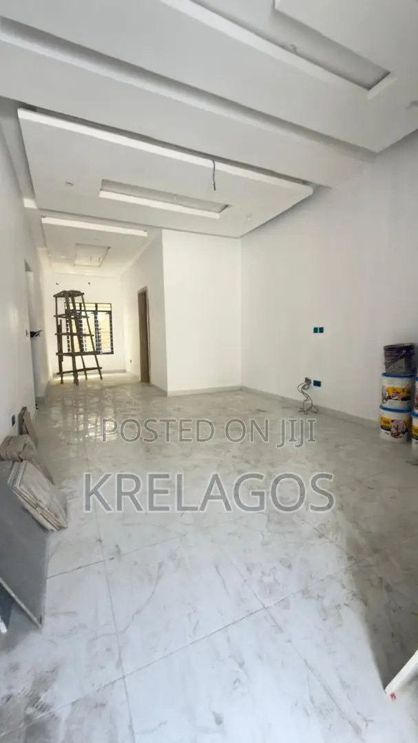 2bdrm Apartment in Abraham Adesanya Estate for sale in Abraham Adesanya Estate