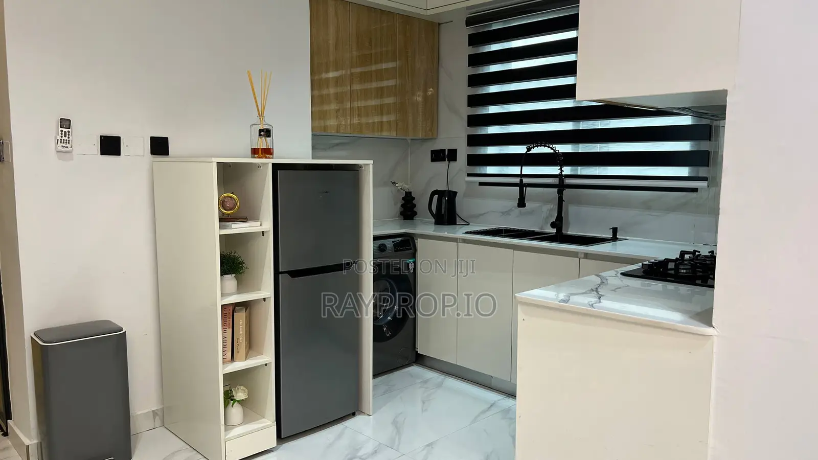 405568be - 2 Bedroom Shortlet in Ikeja Gra in Ikeja GRA