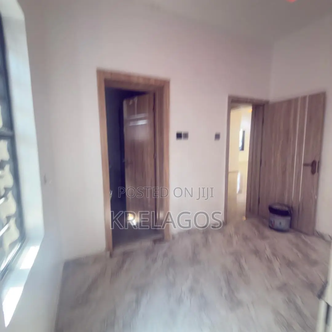 2bdrm Apartment in Abraham Adesanya Estate for sale in Abraham Adesanya Estate