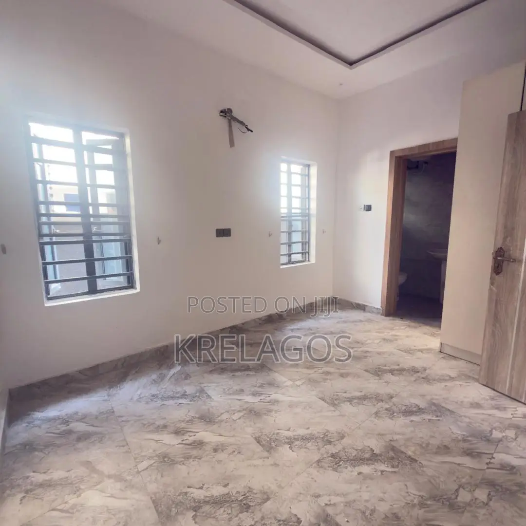 2bdrm Apartment in Abraham Adesanya Estate for sale in Abraham Adesanya Estate