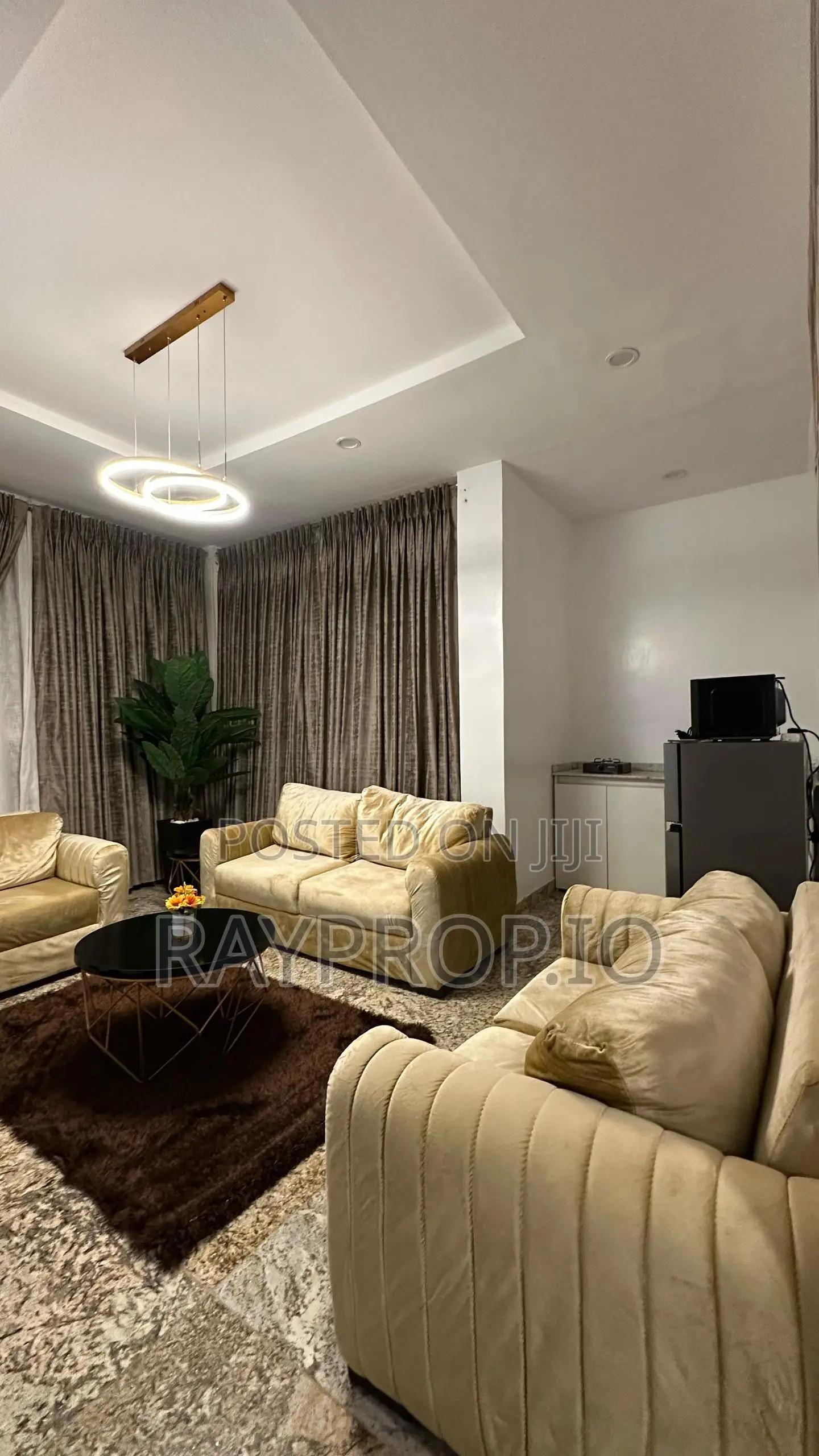13df4jkf - 1 Bedroom Shortlet in Mabushi Abuja in Mabushi
