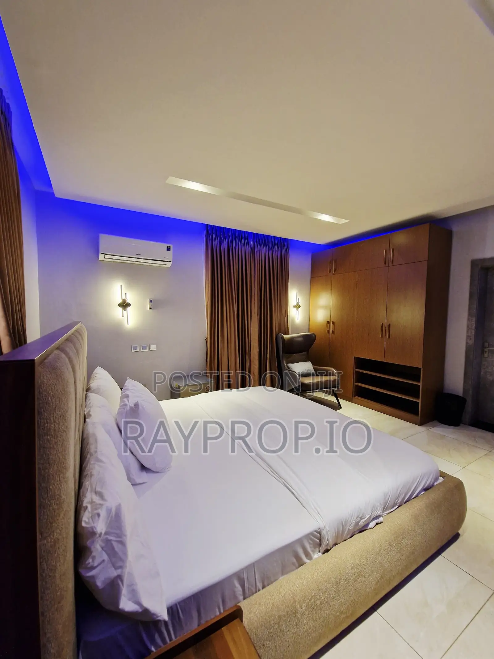 590473ls - 2 Bedroom Shortlet in Garki Abuja in Area 1