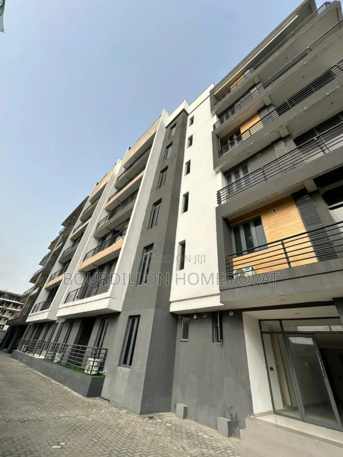 3bdrm Apartment in Lekki Phase 1 for sale in Lekki Phase 1