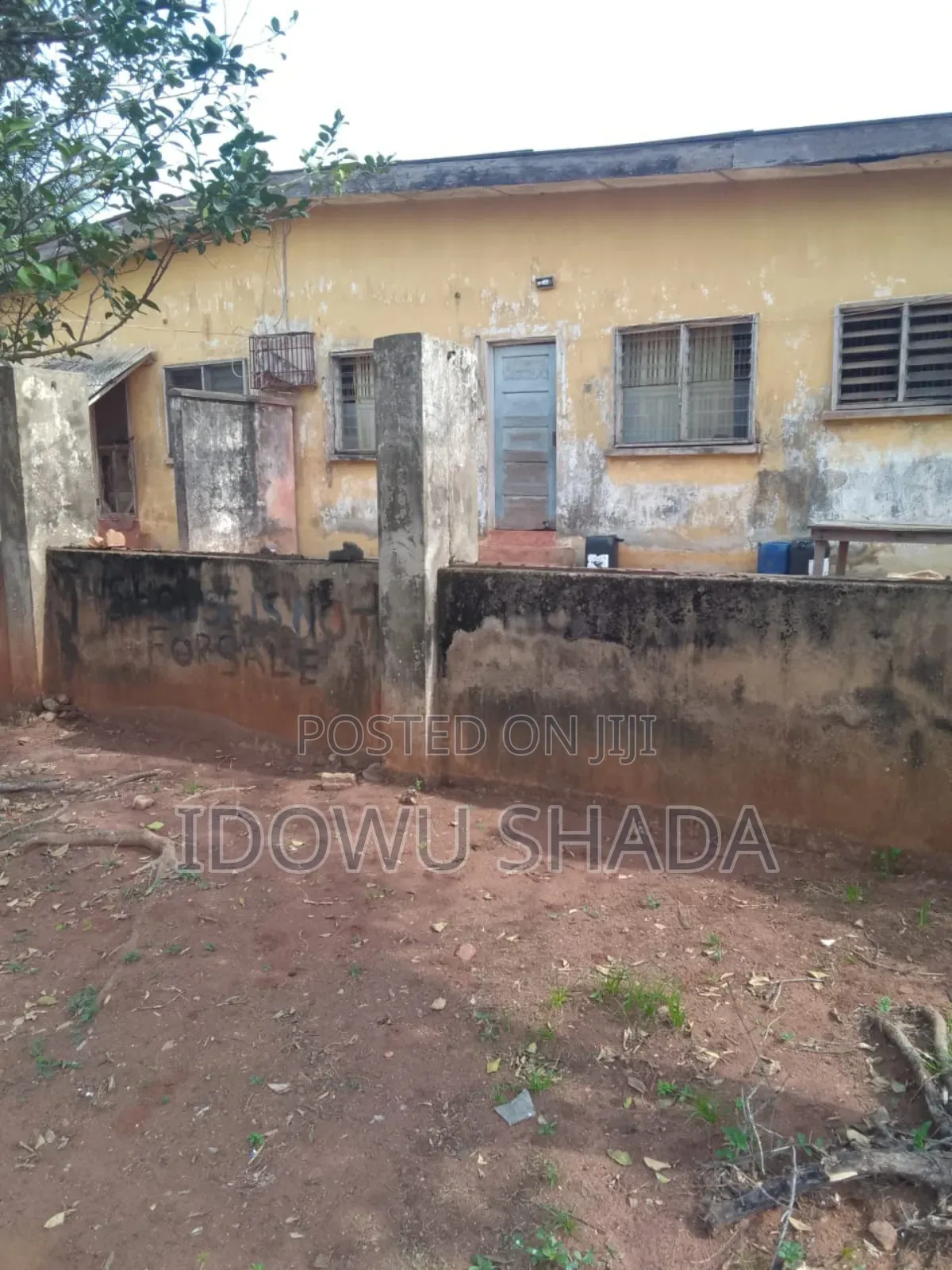 5bdrm Bungalow in Ikangba Estate, Ijebu Ode for sale in Ijebu Ode