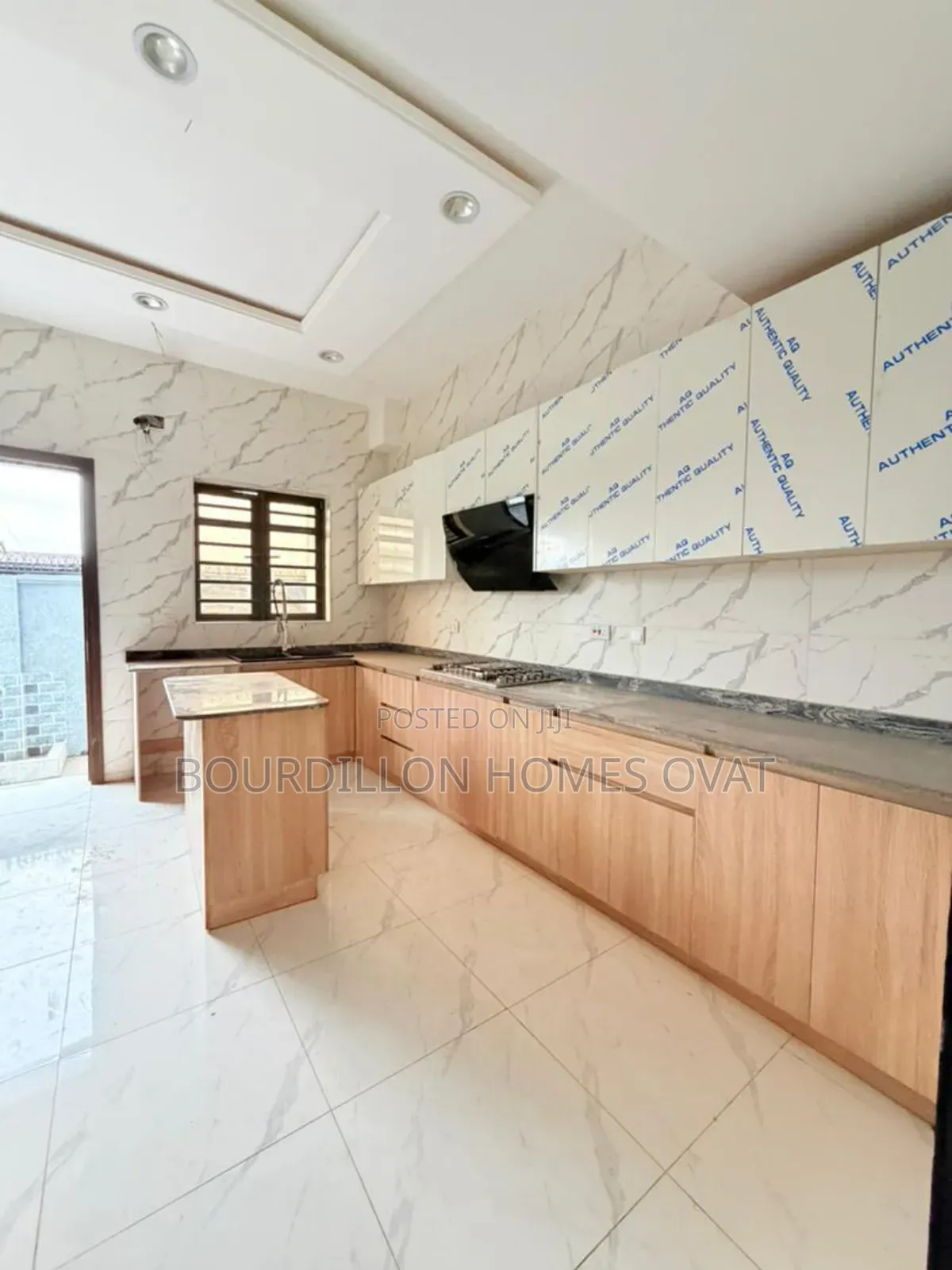 4bdrm Duplex in Maryland Lagos State for sale in LSDPC Maryland Estate