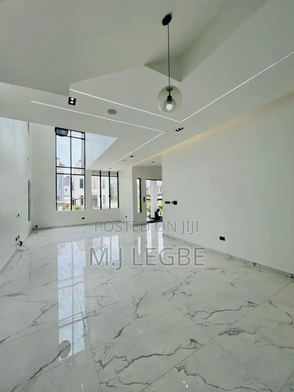 6bdrm Duplex in Ikota, Lekki for sale in Lekki