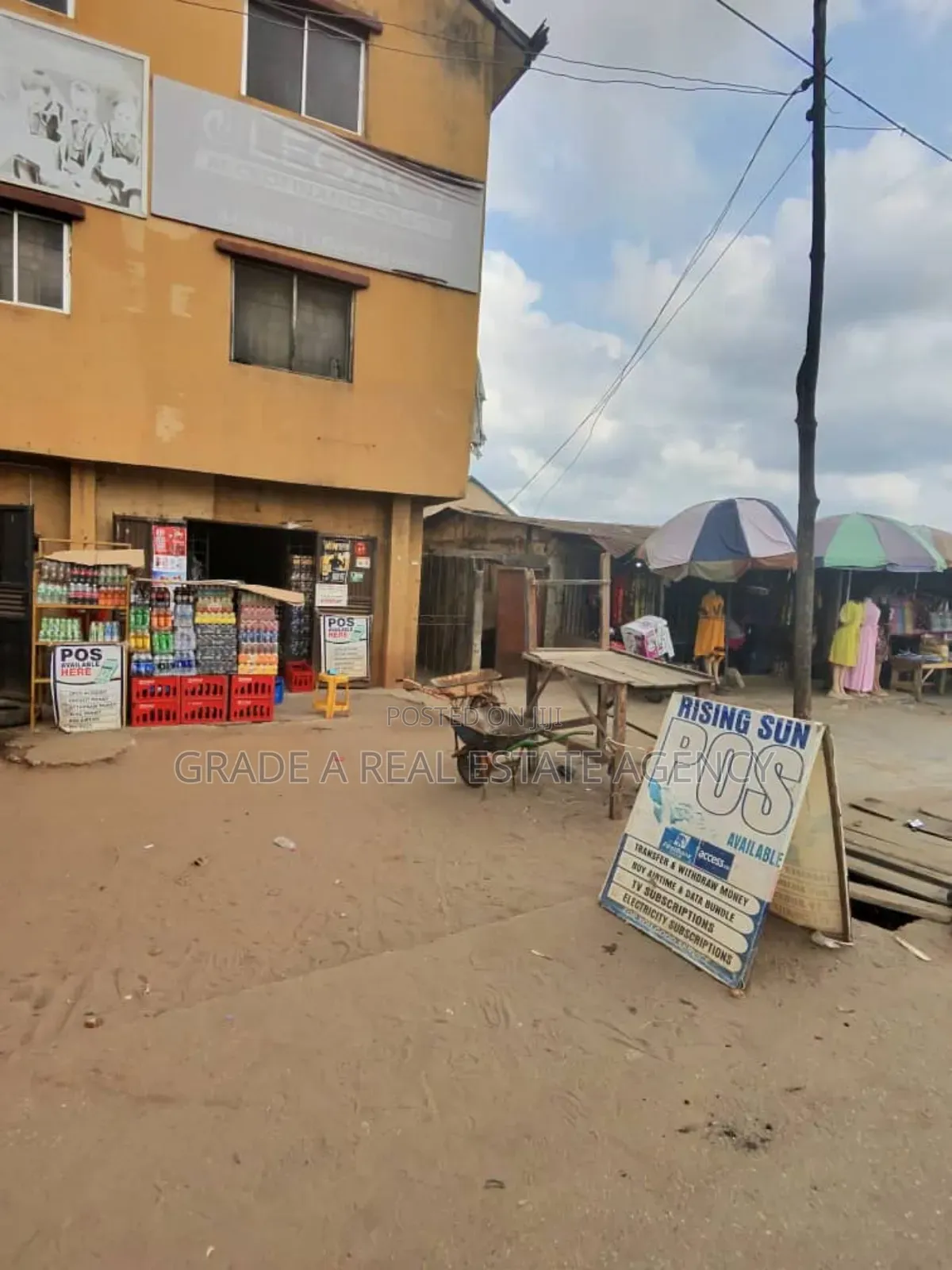 House For Sale, 6 Flats At Nkwo Orji in Owerri