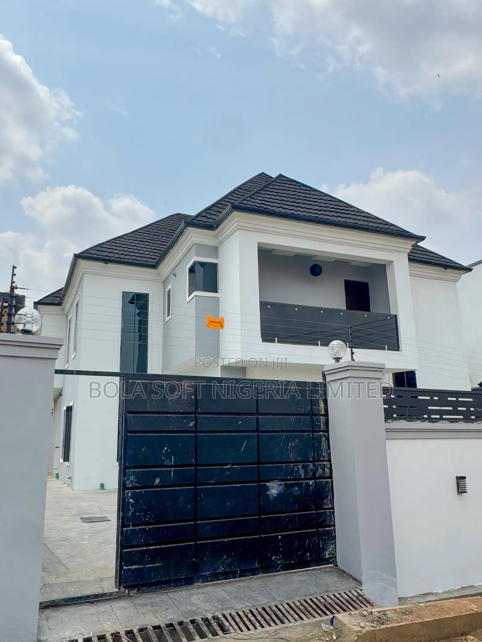 4bdrm Duplex in Zoe Estate, Oluyole for sale in Oluyole