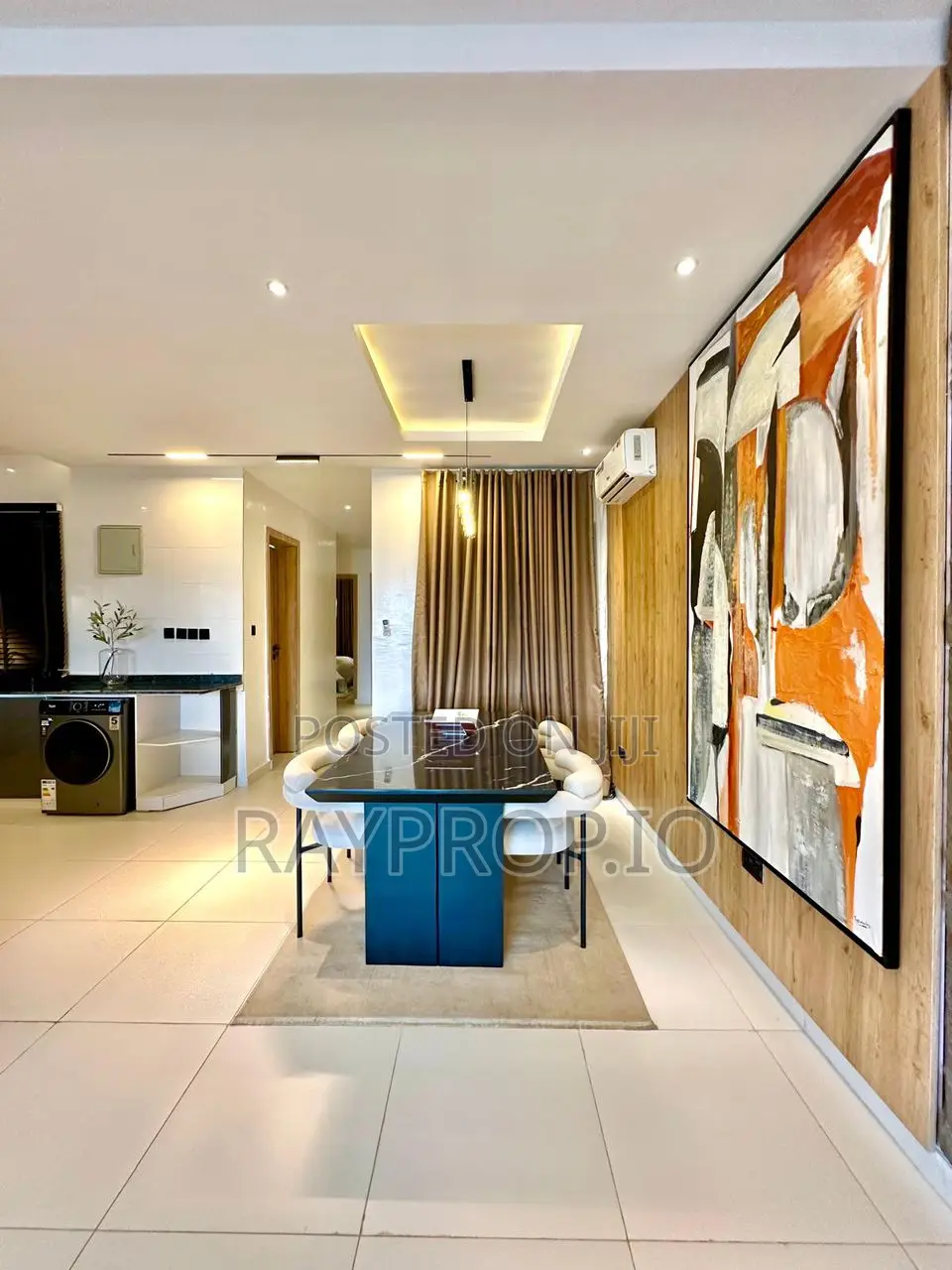370668ey - 2 Bedroom Shortlet in Lekki Phase 1 in Lekki Phase 1