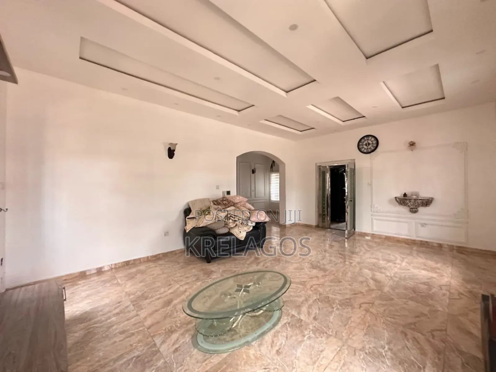 4bdrm Duplex in Ikota for rent in Ikota