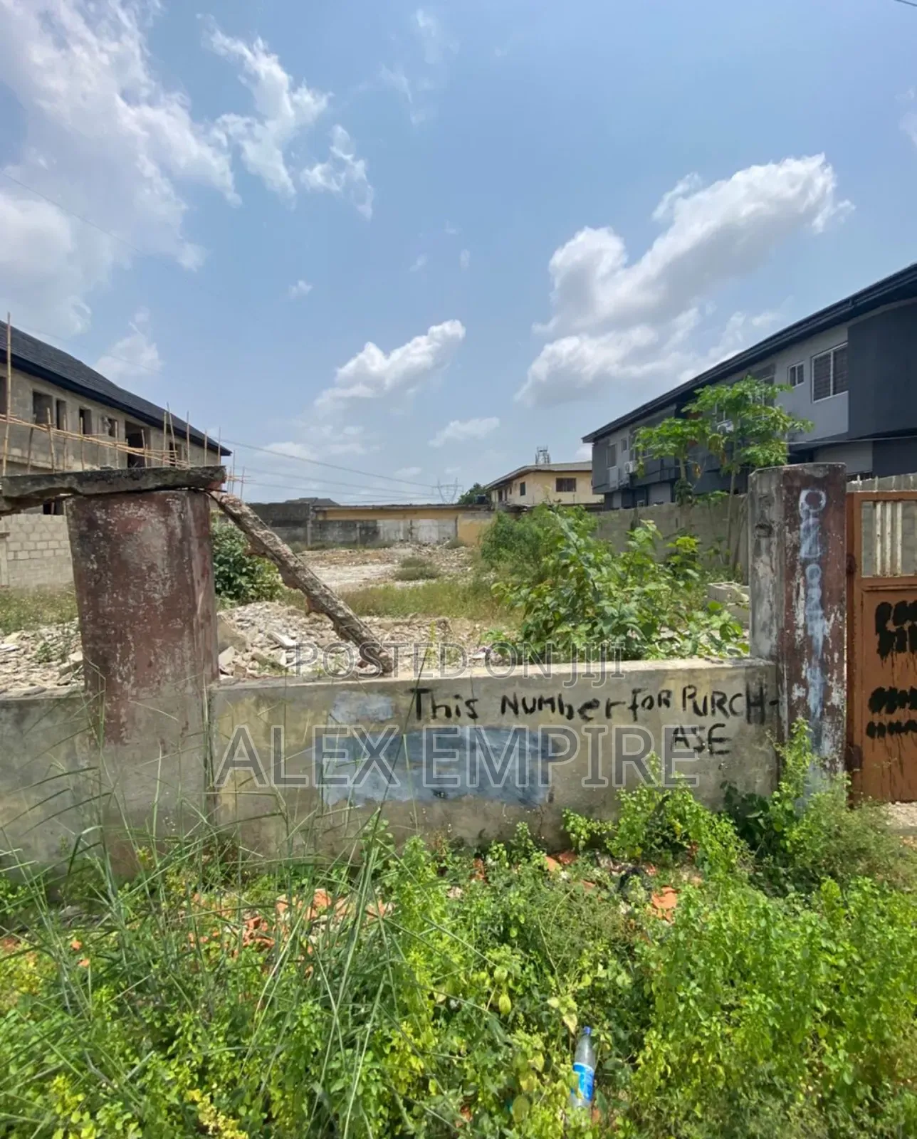 Dry Plot of Land in Ago for Sale in Ago Palace