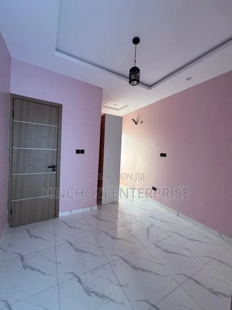 3bdrm Duplex in Rockvale Manors, Zone B for rent in Zone B