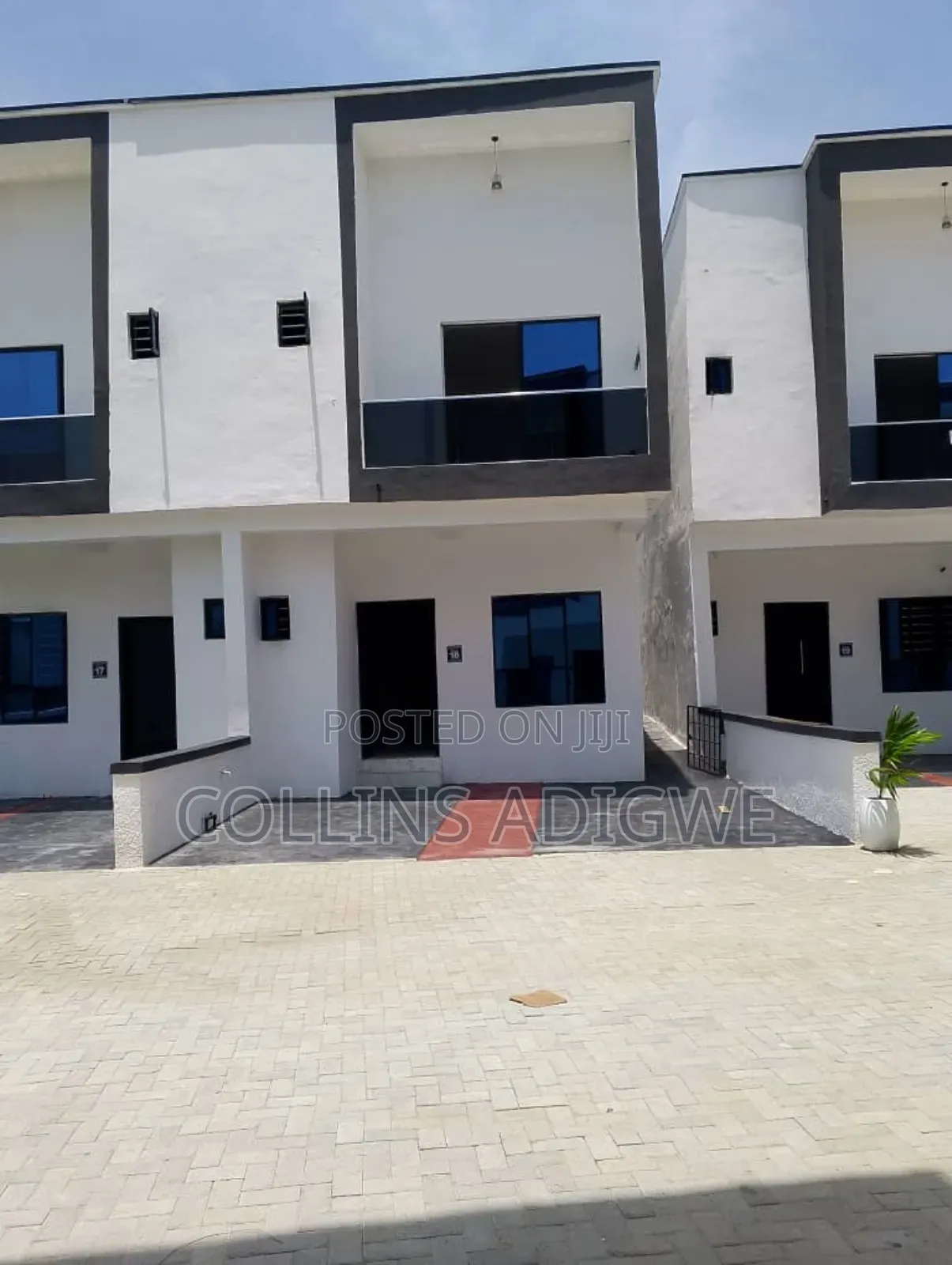 4bdrm Duplex in Abraham Adesanya for sale in Abraham Adesanya Estate
