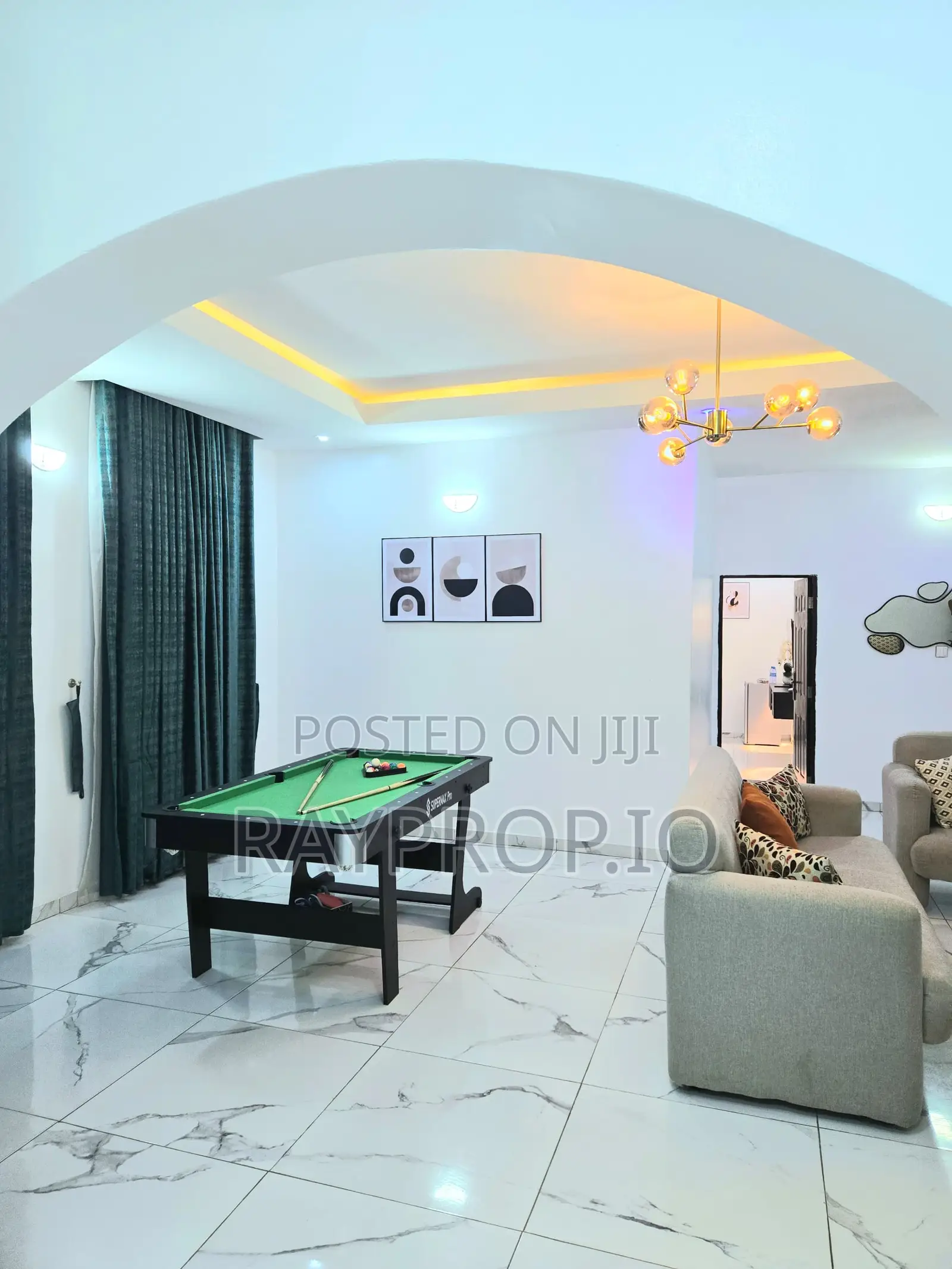 386124ye - 1 Bedroom Shortlet in Gwarinpa Abuja in Life Camp