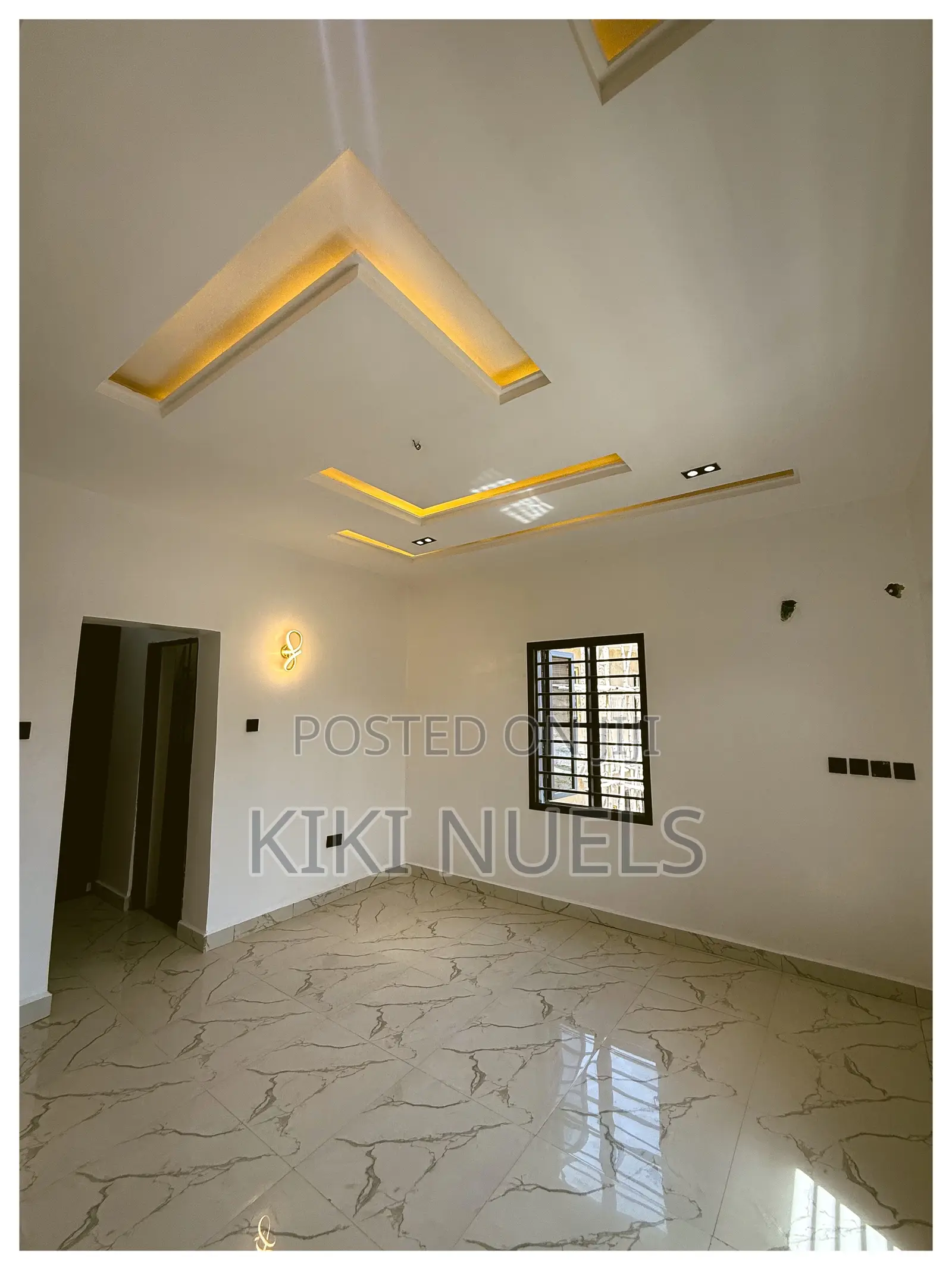 4bdrm Duplex in Lugbe District for sale in Lugbe District