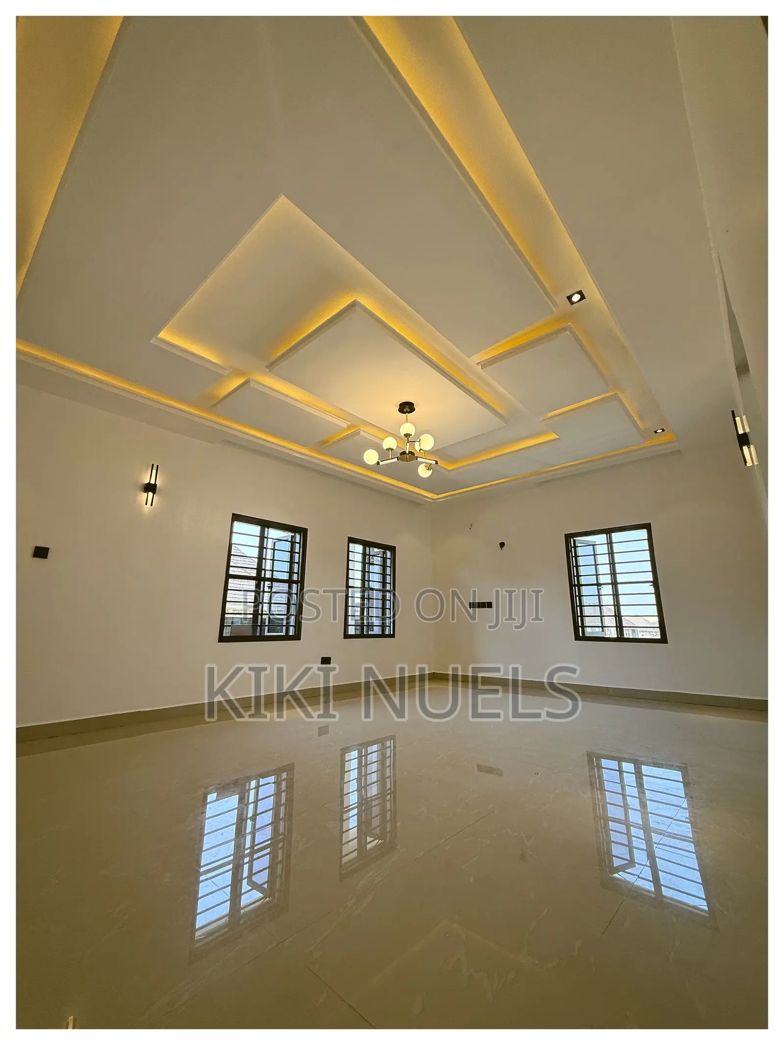 4bdrm Duplex in Lugbe District for sale in Lugbe District