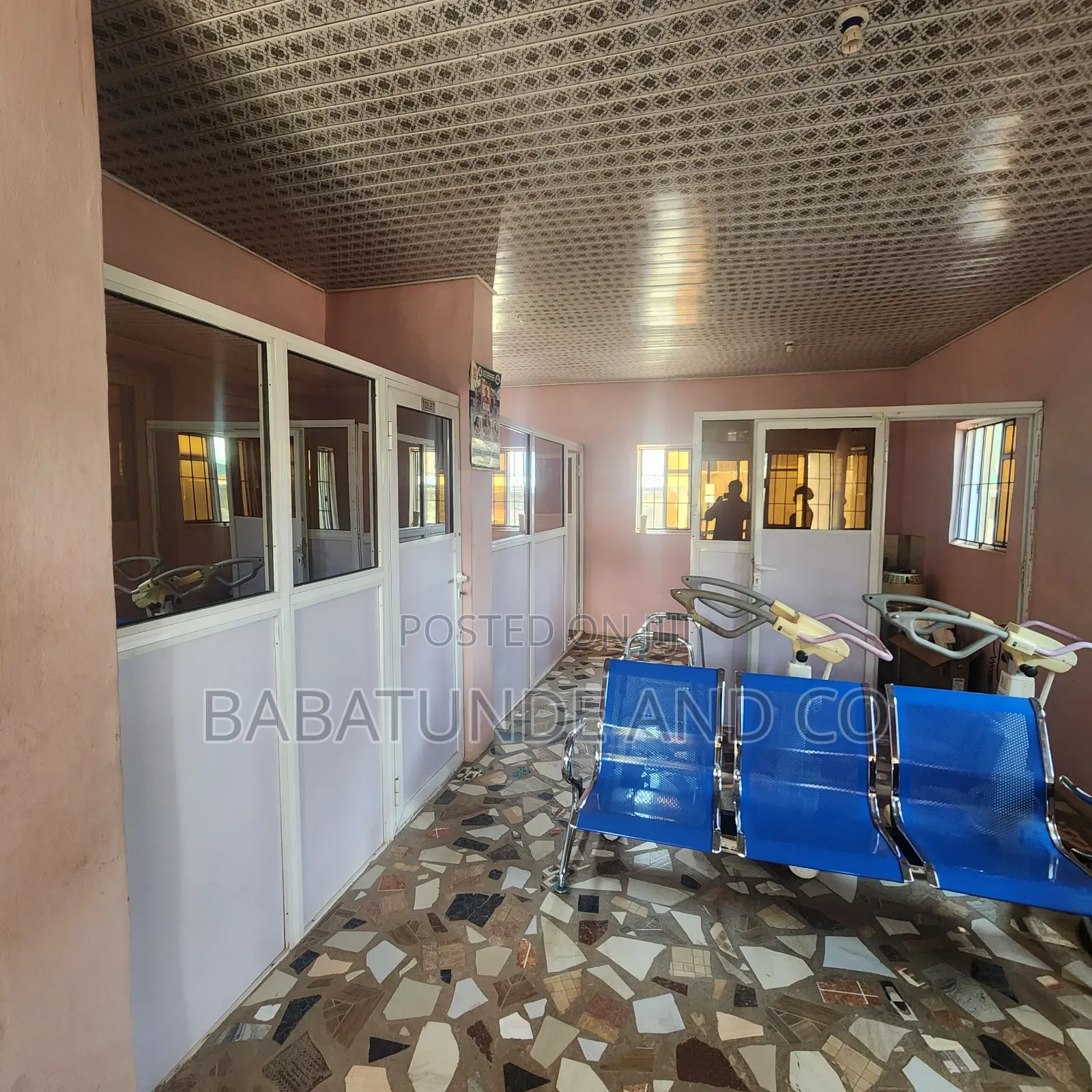 2bdrm Bungalow in Apata for sale in Apata