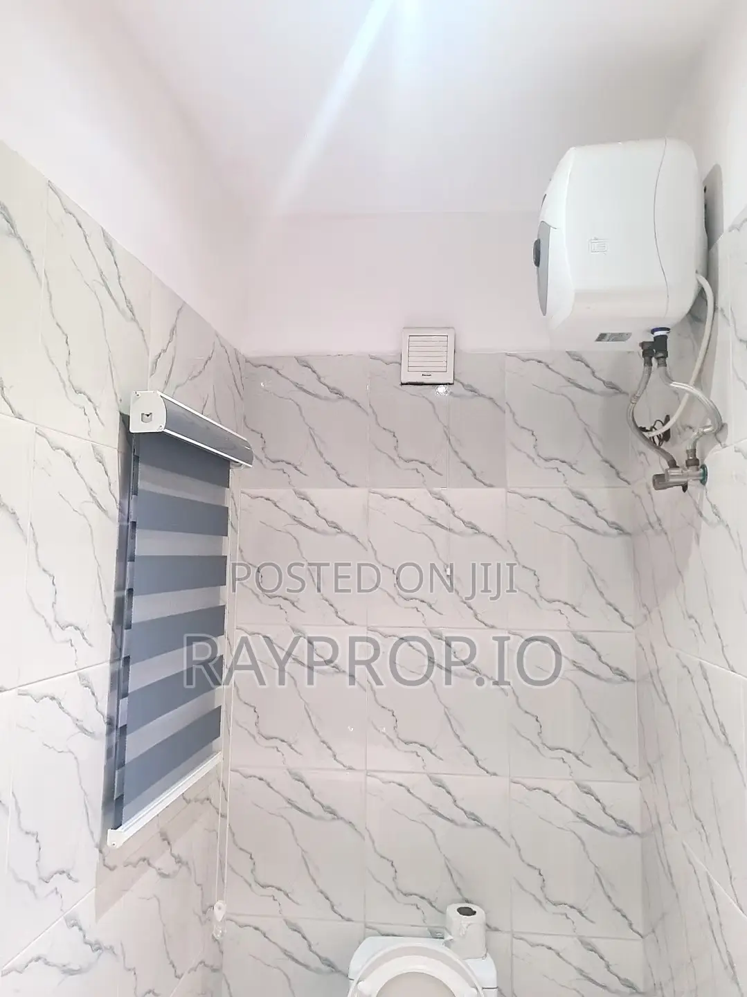 020287sn - 3 Bedroom Shortlet in Lekki in Lekki Phase 1