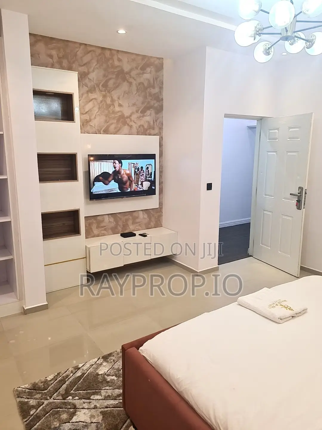 020287sn - 3 Bedroom Shortlet in Lekki in Lekki Phase 1