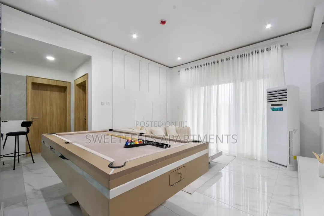 2 Bedroom Apartment With Snooker, Ps5 in Lekki Phase 1