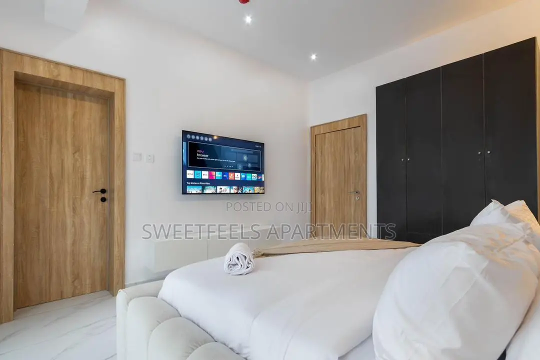 2 Bedroom Apartment With Snooker, Ps5 in Lekki Phase 1