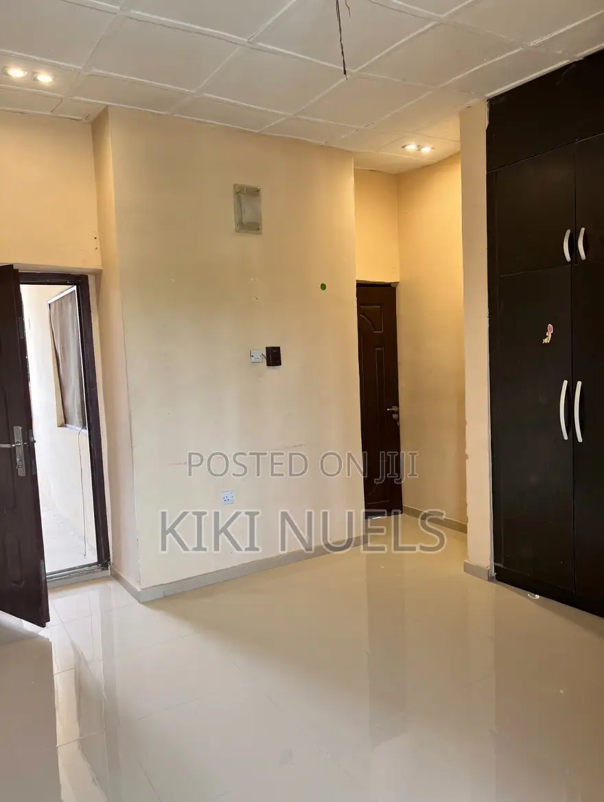 3bdrm Duplex in Road Safety Estate, for sale in Lokogoma