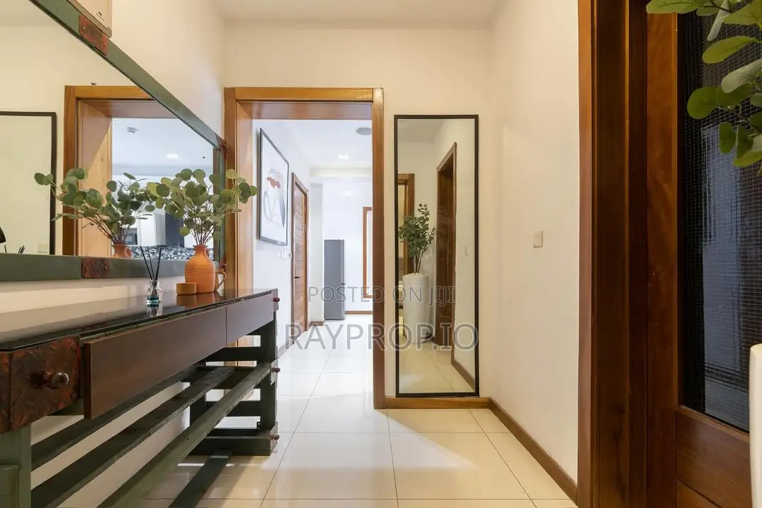 043508oq - 1 Bedroom Shortlet in Lekki Phase 1 in Lekki Phase 1