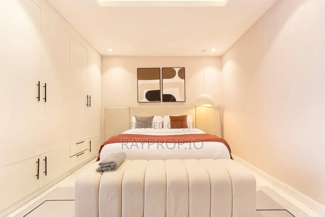058430hj - 2 Bedroom Shortlet In Lekki Phase 1 in Lekki Phase 1