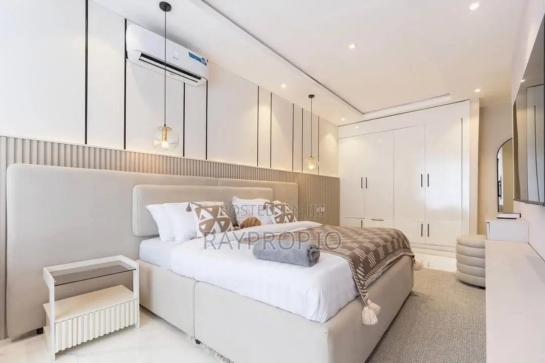 058430hj - 2 Bedroom Shortlet In Lekki Phase 1 in Lekki Phase 1