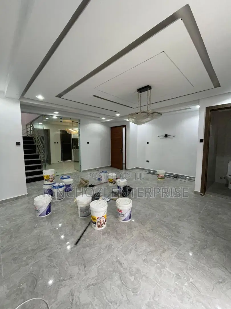 3bdrm Duplex in Rockvale Manors, Zone B for rent in Zone B