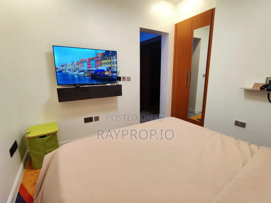 108228xu - Studio Shortlet in Wuse 2 in Wuse 2