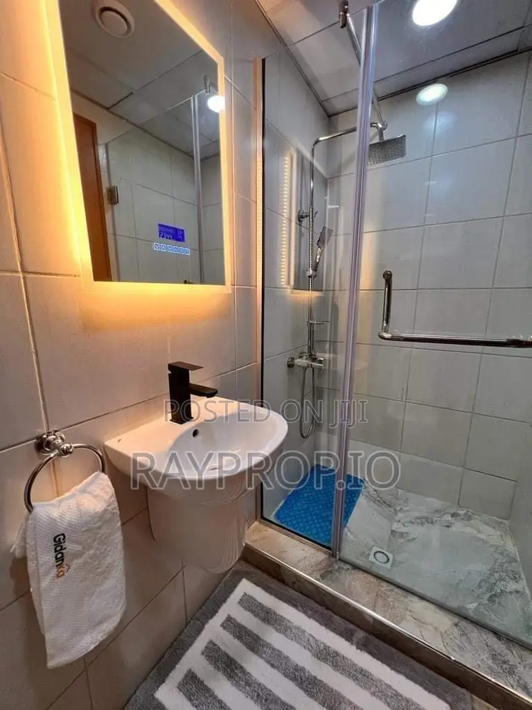 108228xu - Studio Shortlet in Wuse 2 in Wuse 2
