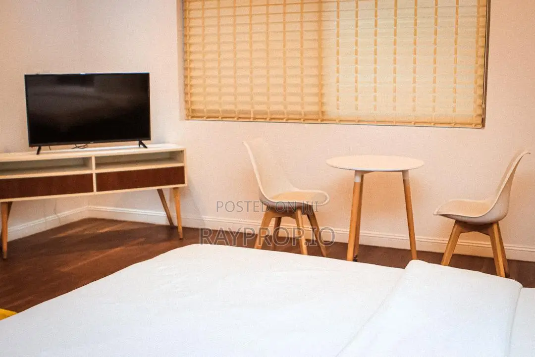 112084hb - 1 Bedroom Shortlet in Jabi Abuja in Jabi