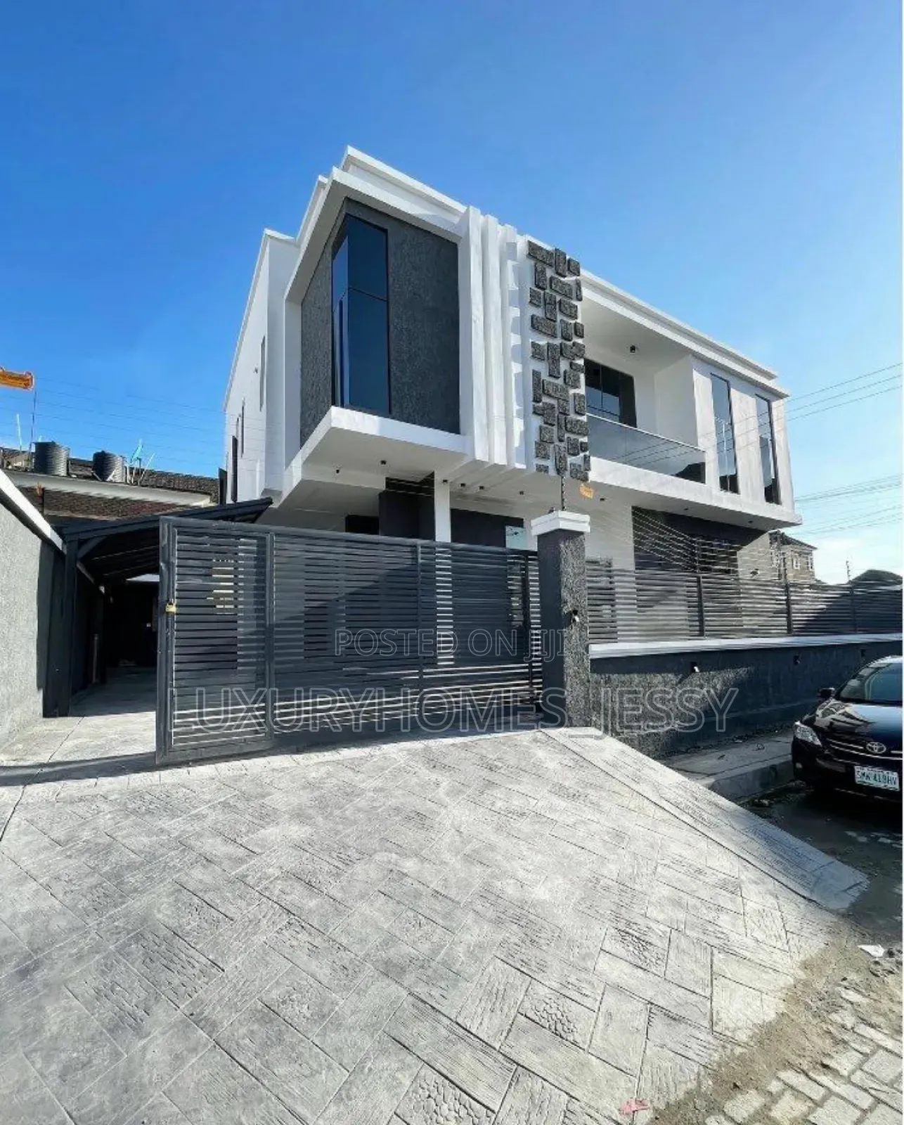 Furnished 5bdrm Duplex in Osapa, Lekki Phase 1 for sale in Lekki Phase 1