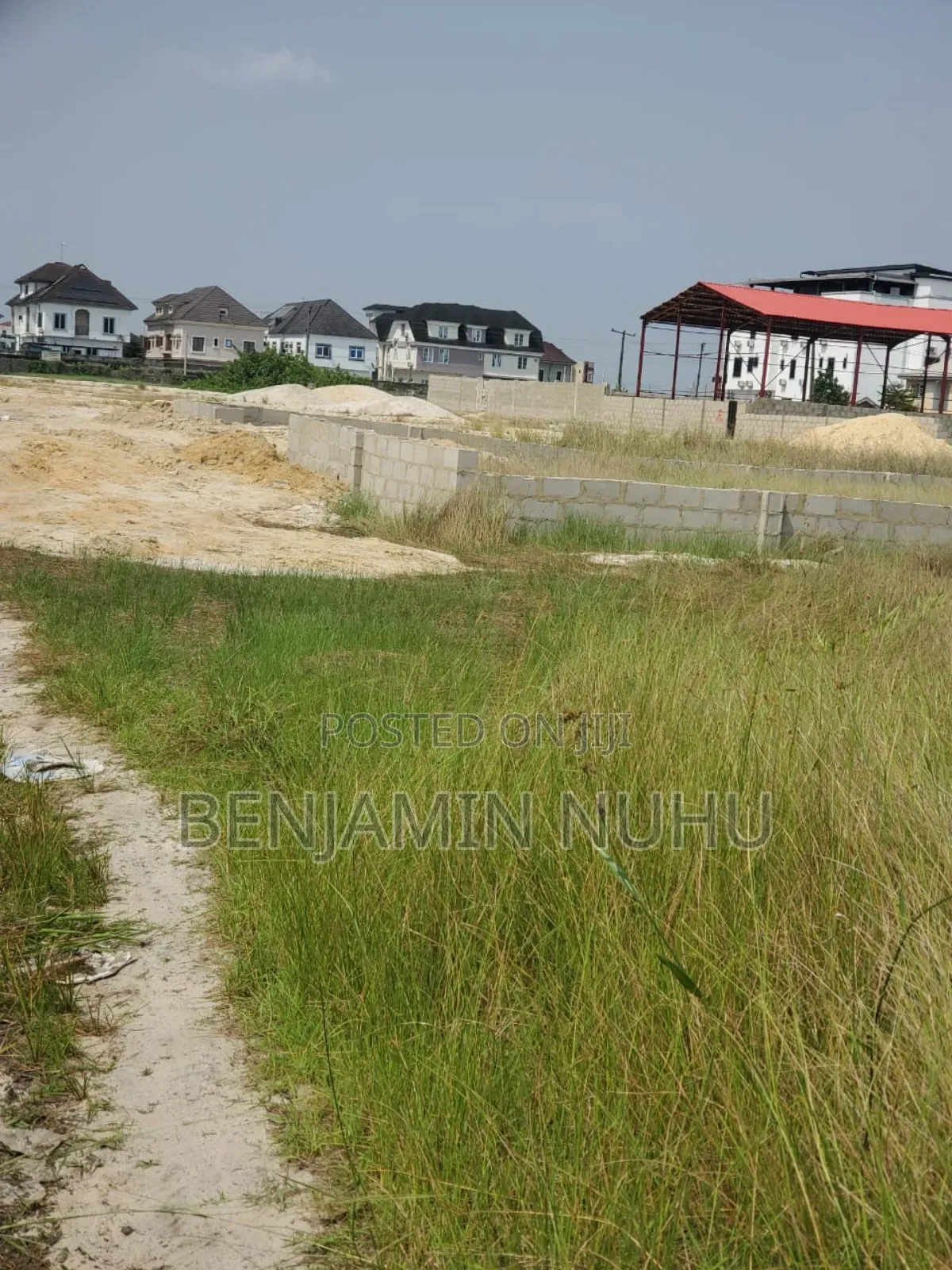 A C of O 500sqm of Fully Dry Plot of Land in a Buy Built Location in VGC / Ajah