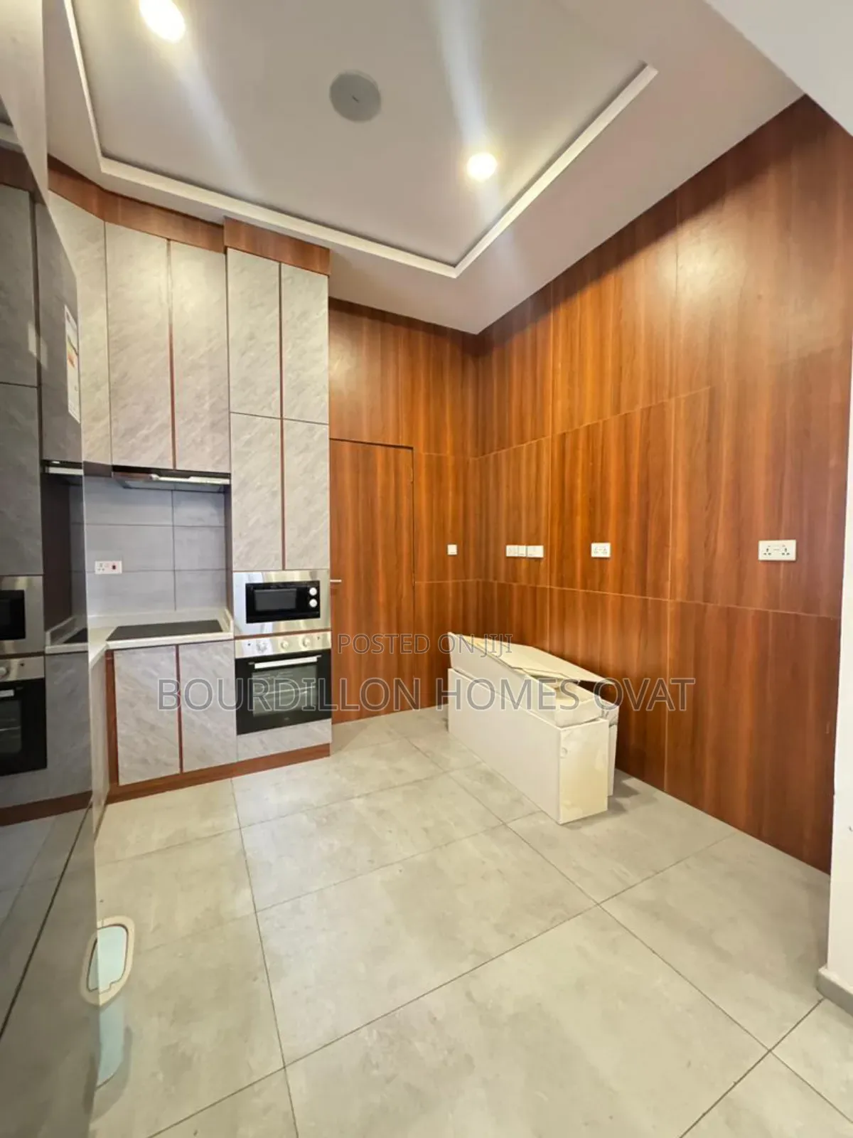 4bdrm Duplex in Lekki Phase 1 for rent in Lekki Phase 1