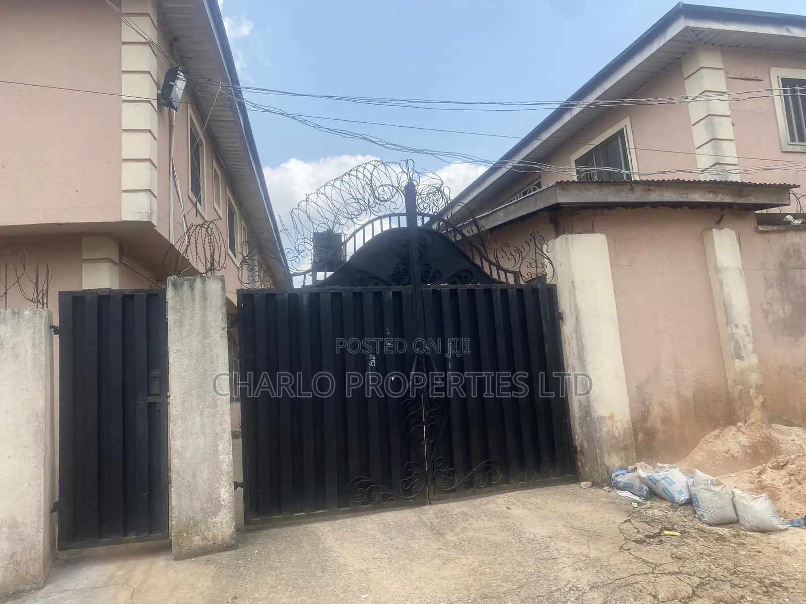 Furnished 12bdrm Block of Flats in Benin City for sale in Benin City