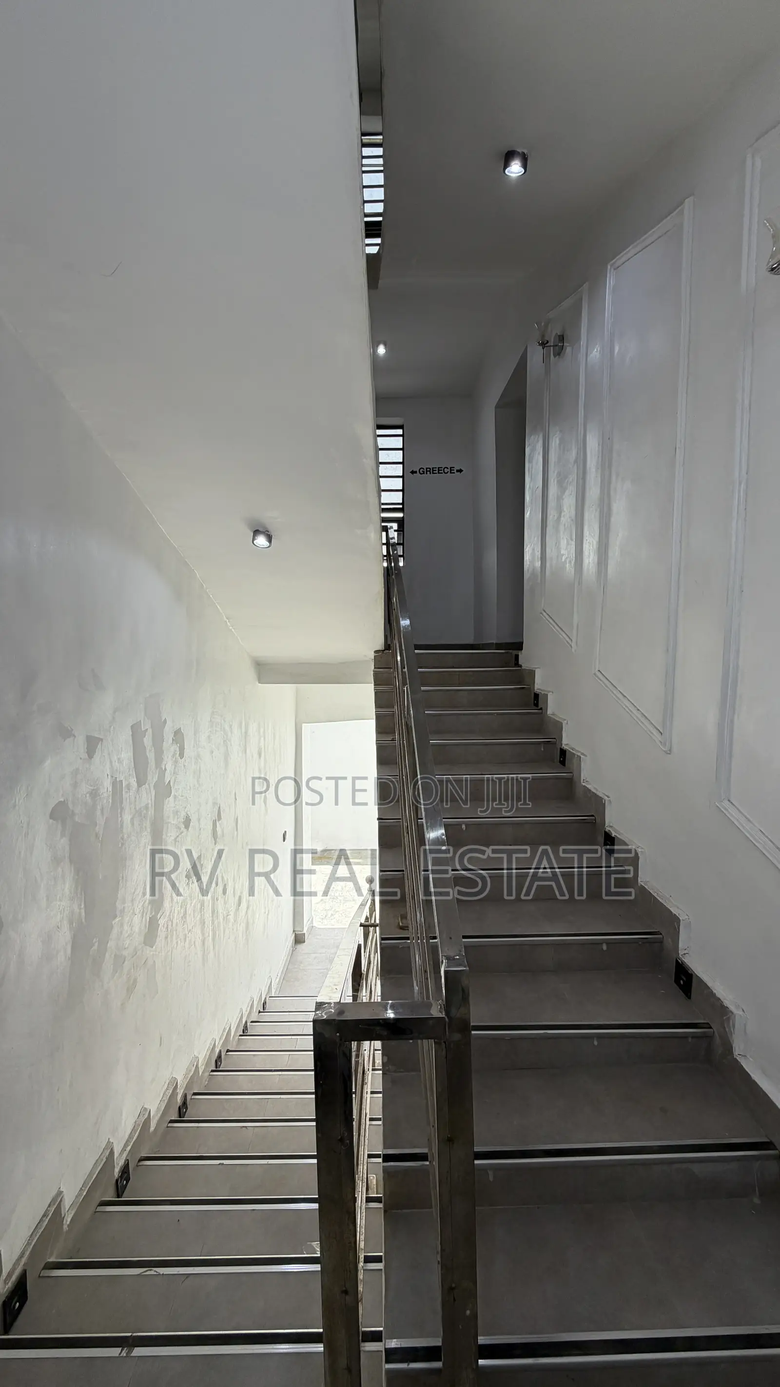Furnished Studio Apartment in Akoka for sale in Akoka