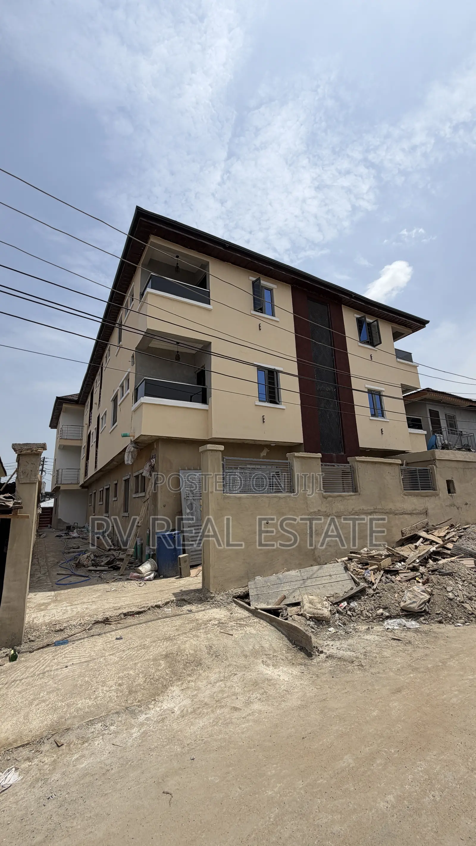 1bdrm Apartment in Shomolu / Shomolu for sale in Shomolu / Shomolu
