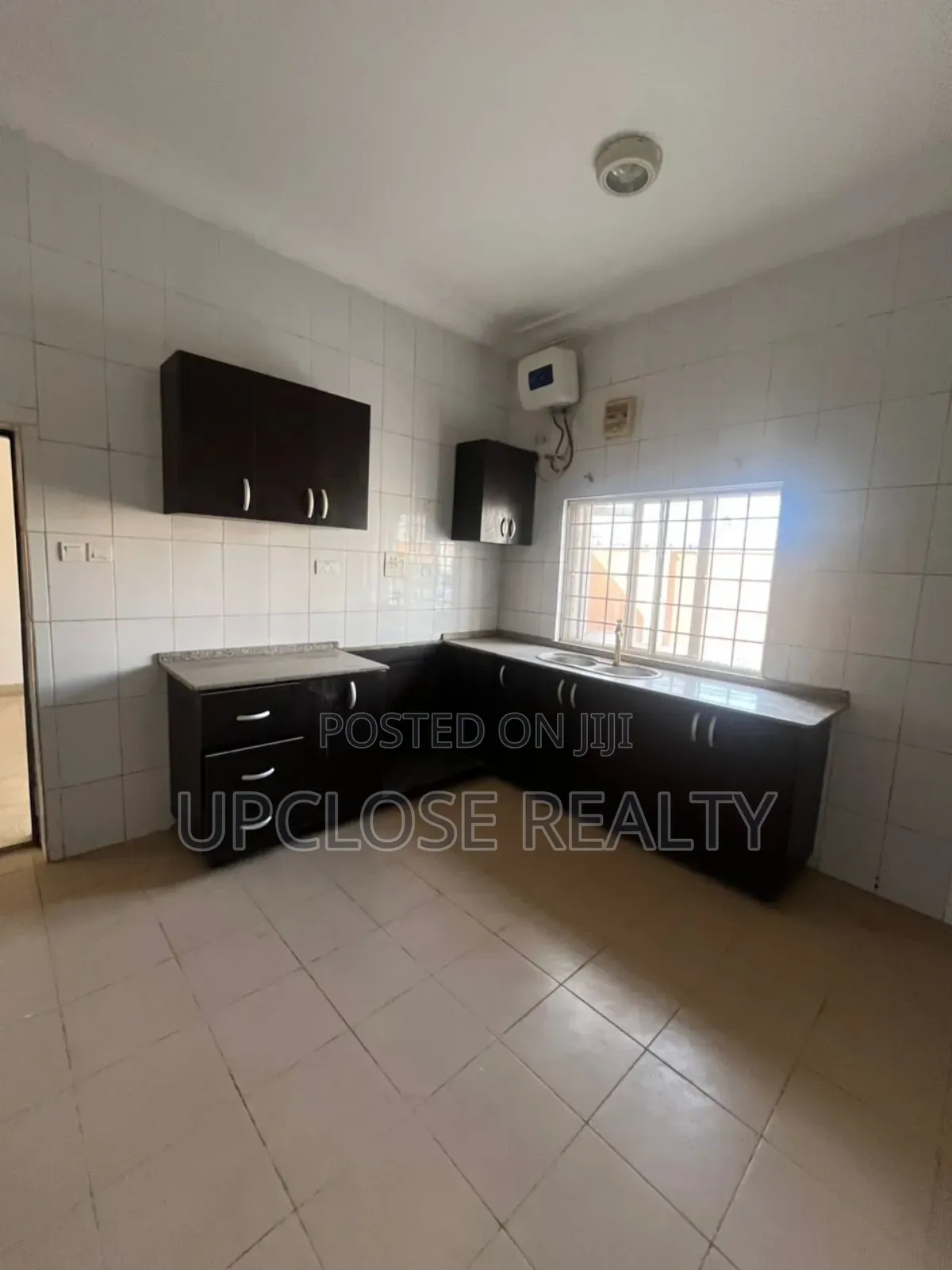 3bdrm Block of Flats in Jahi for rent in Jahi
