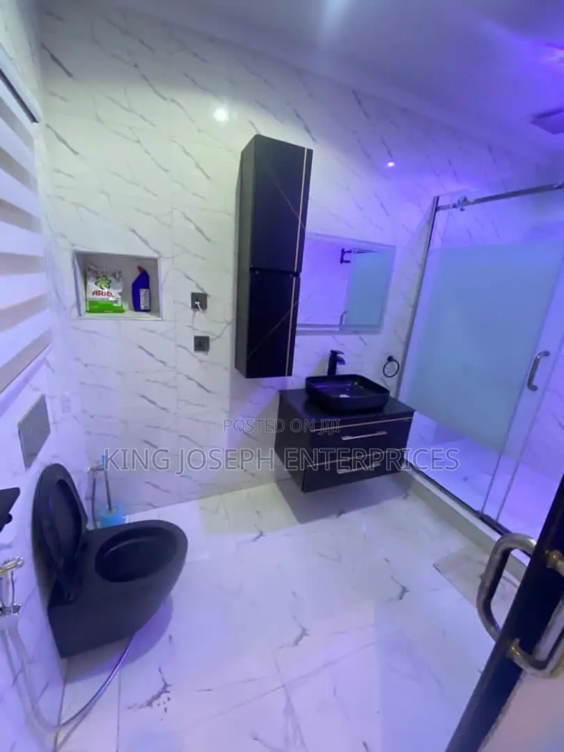 Luxury 2bedroom Apartment Stand Alone Suncity Estate in Galadimawa