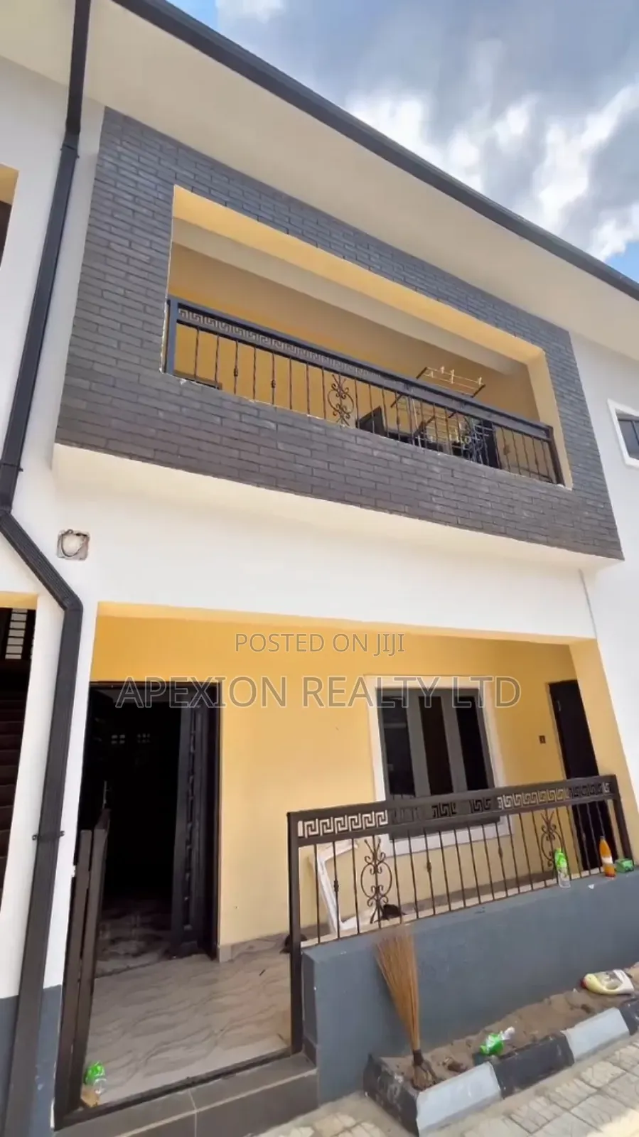 2bdrm Apartment in Sars Road, New Layout for rent in New Layout