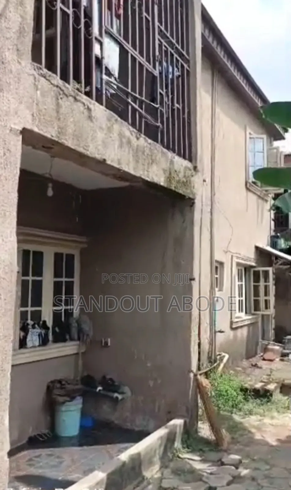 6bdrm Block of Flats in In An Estate, Iba / Ojo for sale in Iba / Ojo