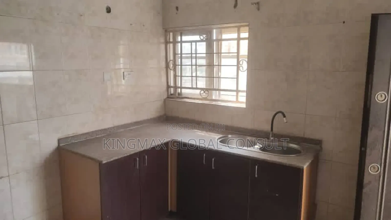3bdrm Block of Flats in Wuye Abuja for rent in Wuye