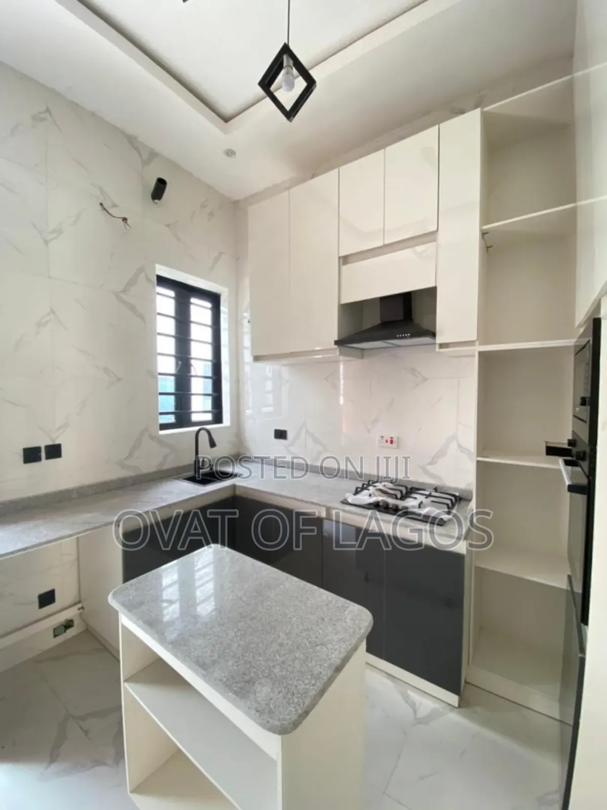 4bdrm Duplex in Ikota for sale in Ikota