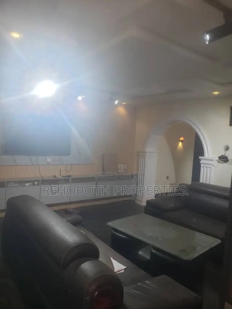 4bdrm Bungalow in Oke Ibukun Icast, Akala Express for rent in Akala Express
